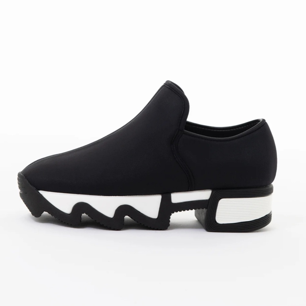 iRi NYC WES I Black Outline Low Top‎ chunky Sneaker Women’s Sz 7.5